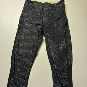lululemon athletica Black Heathered Pattern Leggings